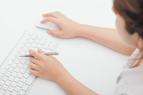 Businesswoman working in office Royalty Free Stock Photos