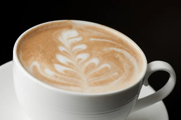 Weiße Tasse Kaffee — Stockfoto