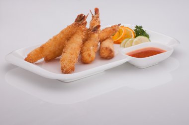 bir tabak ızgara et