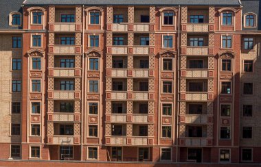 Modern apartman tasarımı. Bina yapım aşamasında