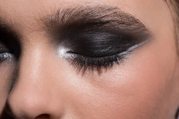 Closed Female Eye Modern Fashionable Makeup Close — Stock Photo, Image