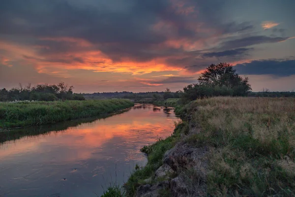 Pilica nehrinde güzel bir gün batımı