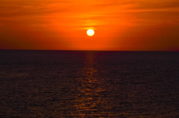 Zonsondergang over de Oceaan — Stockfoto