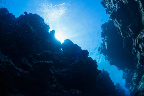 Underwater channel diving — Stock Photo, Image