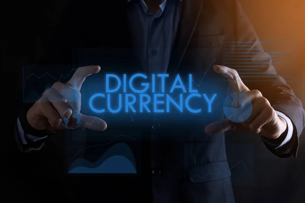 Geschäftsmannhände Halten Die Aufschrift Digital Currency Mit Verschiedenen Grafiken Auf — Stockfoto