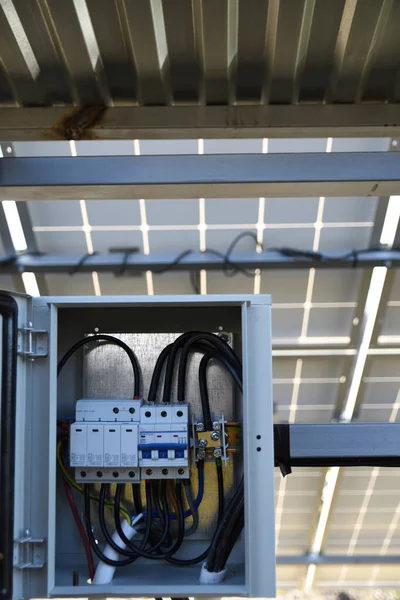 Система Управления Солнечными Батареями Контроллер Мощности Заряд Солнечных Батарей Солнечный — стоковое фото