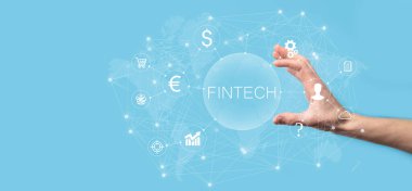 Fintech-Finansal Teknoloji konsepti işadamında. Yatırım bankacılığı ödemesi. Kripto para yatırımı ve dijital para. Sanal ekranda iş kavramı