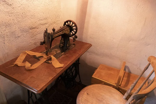 antique machine sewing machine vintage retro tool