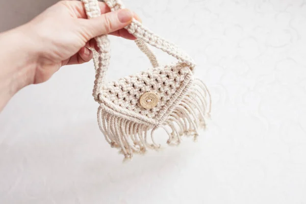 Handmade White Macrame Bag White Wall Eco Friendly Hobby Knitting — Stock Photo, Image