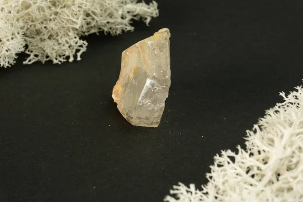 Rökig Kvarts Från Brasilien Naturlig Mineral Sten Svart Bakgrund Mineralogi — Stockfoto