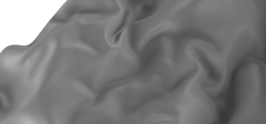 Siyah arkaplana sarılı beyaz bir kumaşın yakın plan görüntüsü. Yumuşak, akışkan kumaş zarafet ve lüks hissi yaratır. Basit kompozisyon, maddenin ve dokusunun güzelliğini vurgular..