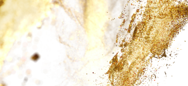 Kutlamalar için beyaz zemin üzerinde soyut altın parıltı parçacıkları.