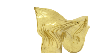 Beyaz arka planda soyut altın kumaş dalgaları, minimalist sanat