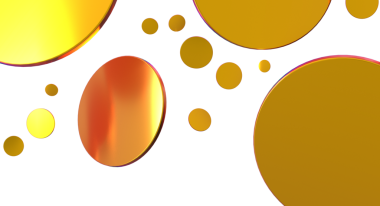 Beyaz arka planda yüzen soyut altın halkalar, minimalist tasarım.