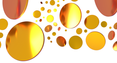 Parlak beyaz bir arkaplanda yüzen soyut altın halkalar