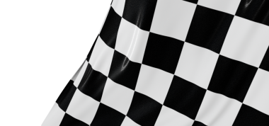 Yarışın sonunda kareli bayrak dalgalanıyor.