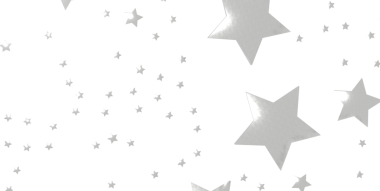 Beyaz kağıt üzerinde dağınık gümüş yıldızların yer aldığı soyut bir arkaplan