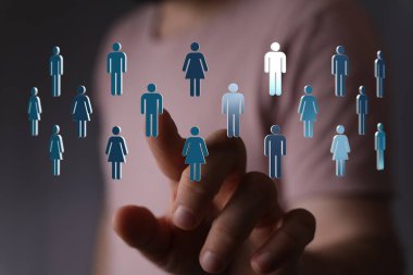 Dünyayı Bağlamak: İnsan Ağı ve Dijital İletişim Soyut