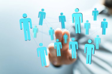 Sosyal medya figürlerine el ile işaret edilen insan ağı bağlantısı