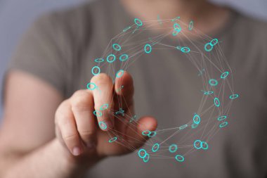 İnsan parmağı tarafından dokunulan dijital ağ bağlantısı, modern teknoloji kavramı
