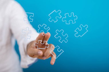 Bulmaca Parçaları Bağlanıyor: Çözüm, Strateji, Başarı