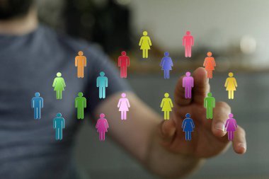 Çeşitli İnsanlar ve Sosyal Bağlantılar Ağı 'na Dokunmak