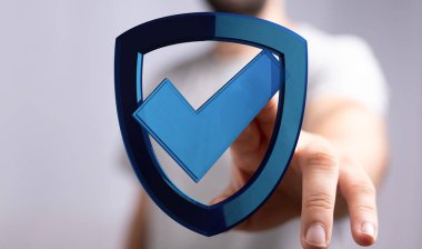 3D güvenlik kalkanı simgesini gösteren kişi