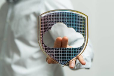 Kişi Bulut Kalkanı: Veri Koruması, Dijital Güvenlik Konsepti