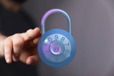 Dijital Güvenlik: Elinde Geleceğin Asma Kilidi, Veri Koruma Konsepti