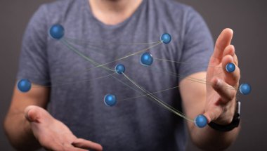 Küreleri Bağlayan Adam: Ağ, Veri, Teknoloji Konsepti