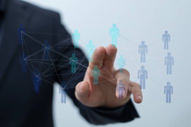 Ağ Bağlantısına Gösteren İşadamı Konsepti: Dijital Bağlantı