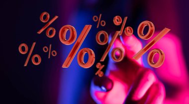 Canlı Bir Arkaplana Karşı İnsan Elinin Yakınındaki Yüzdelik Sembolleri