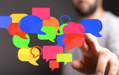 Renkli Konuşma Baloncukları: İletişim ve Sosyal Medya Kavramı