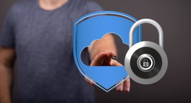 Güvenli Bulut Veri Koruması: Bir Adamın Eli Kilitli Bulut Gösteriyor