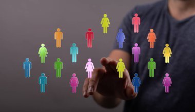 Dijital renkli insanlara dokunmak ikon ağı ve topluluk konsepti