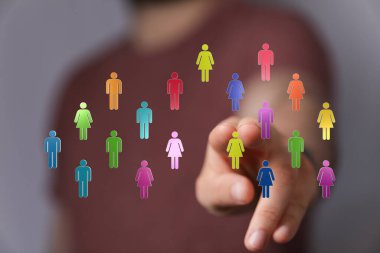 Renkli Çeşitlilikteki İnsanların Bağlı Ağı