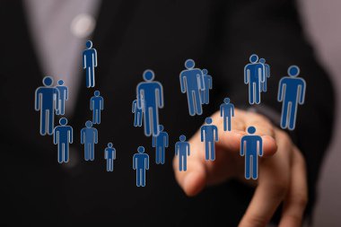 Dijital dokunuş insanları insan ağı takım çalışması işbirliğine bağlar