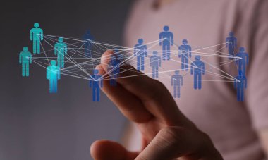 İş ve yeniliği temsil eden bağlı dijital insanlar ağı