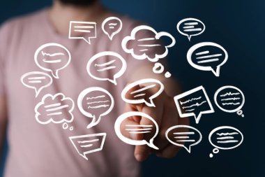 Yüzen Konuşma Baloncuklarıyla Etkileşim: İletişim Konsepti