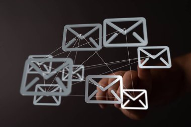 Global E- posta Ağı: Bağlı İletişim