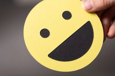 Mutlu Gülen Yüz Kapanışı