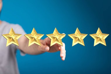 Derecelendirme Kavramı: Elle seçilen beş yıldız, mükemmel geri bildirim gösterir