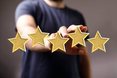 El, beş altın yıldızlı derecelendirme hizmeti kavramına uzanır