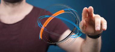 İnsan parmaklarıyla sanal ağ kavramına dokunuyor, modern teknoloji.