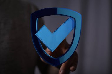 Dijital Güvenlik Denetimi Mark Kalkanı Koruma ve Güvenliği Sembolize Ediyor