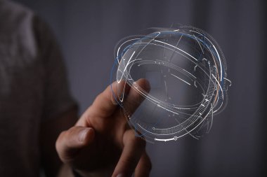 Küresel Bağlantı ve Bilgileri Temsil eden Dijital Küre 'ye Dokunma