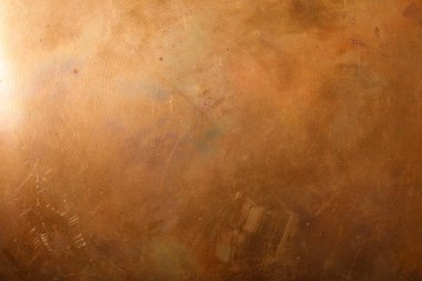 Sıcak Tonları ve İnce Yansımaları olan desenli Bakır Yüzey