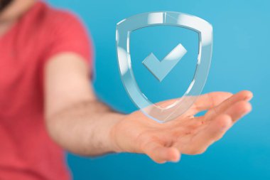 Verilerinizi Güvene Alın: Dijital Kalkan Koruma Konsepti