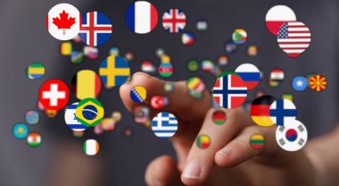 Dünya Bayraklarıyla El Etkileşimi: Küresel Kavram