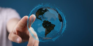 Küresel Ağ Bağlantısı Elleri Dünyaya Dokunuyor